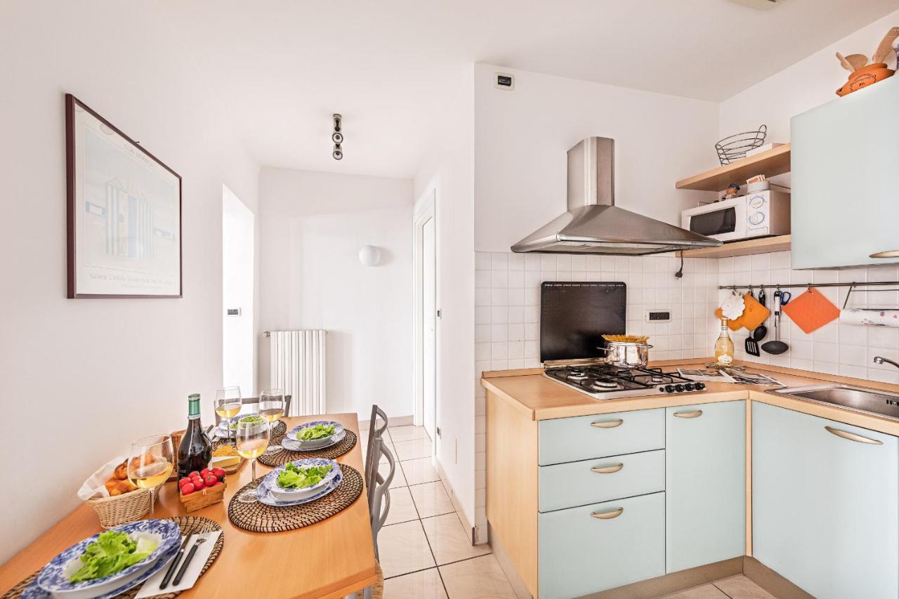 Gaudio Flat Near Ariston Theater By Wonderful Italy Apartment Sanremo Exterior foto