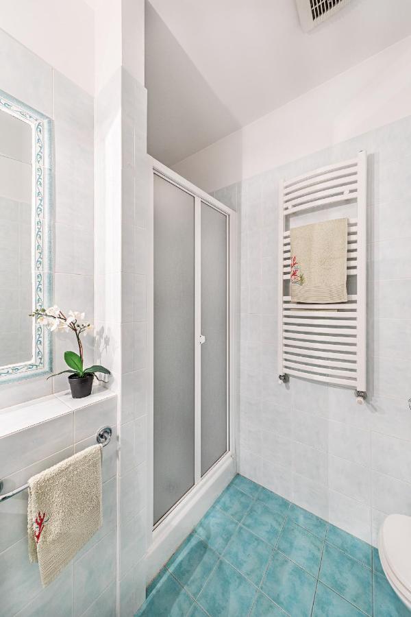 Gaudio Flat Near Ariston Theater By Wonderful Italy Apartment Sanremo Exterior foto