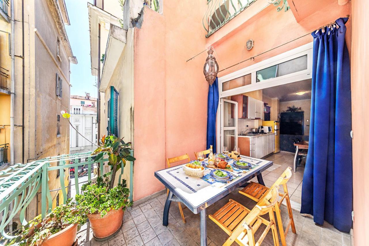Gaudio Flat Near Ariston Theater By Wonderful Italy Apartment Sanremo Exterior foto